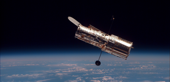 Hubble Space Telescope: New Views of the Universe – Everhart Museum